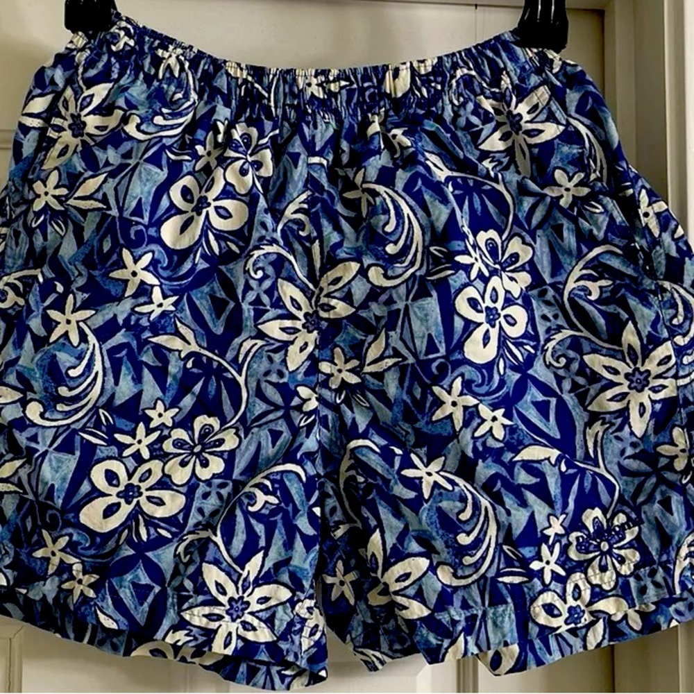 Patagonia super cute floral design Baggies